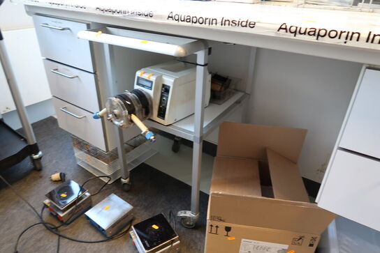 Opbevaringsvogn uden indhold