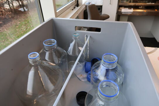 Div. Laboratorieudstyr, laboratorieglas, engangshandsker MICROFLEX m.m.