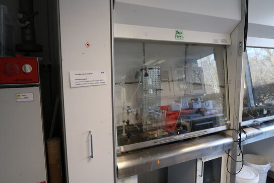 Stinkskab uden indhold