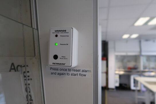 Stinkskab uden indhold