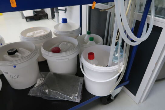 Div. Laboratorieglas, laboratorieudstyr m.m.