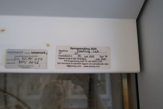 Stinkskab uden indhold