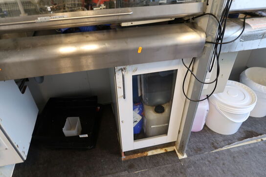 Stinkskab uden indhold