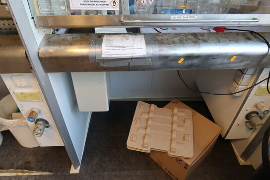 Stinkskab uden indhold