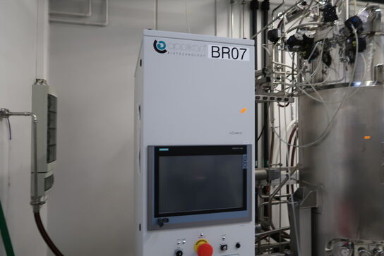 Fermentor med tank APPLIKON BIOTECHNOLOGY Bio reactor 270 L SS og styring APPLIKON TECHNOLOGY i-Control