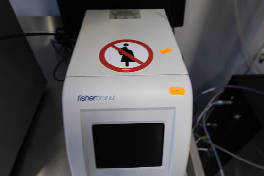 Støjkabine med testenhed QSONICA CL-334 og Sonic Dismembrator FISHER SCIENTIFIC FB705