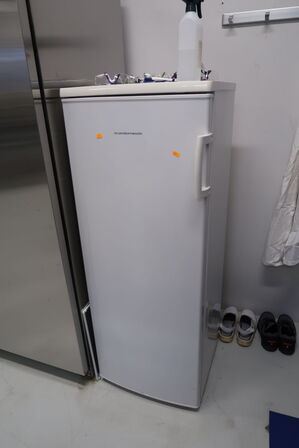 Køleskab SCANDOMESTIC SKS261-1A++