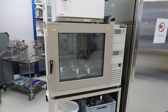 Shaker Incubator LAB-THERM LT-X KuhnerShaker X