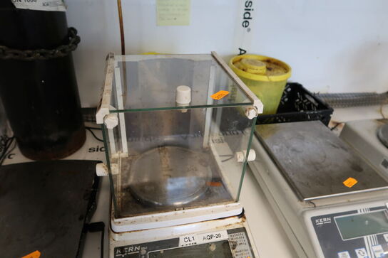 Præcisionsvægt KERN PNJ 600-3M