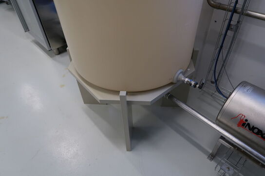 Tank med centrifugalpumpe INOXPA ESTAMPINOX EFI 2 MR