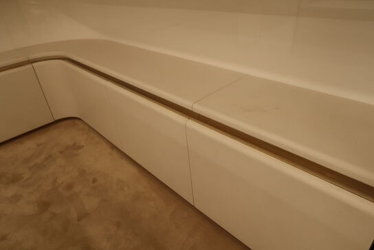 3 fag hylder samt skuffesystem