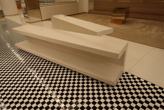 2 stk. bænke med LED-lys