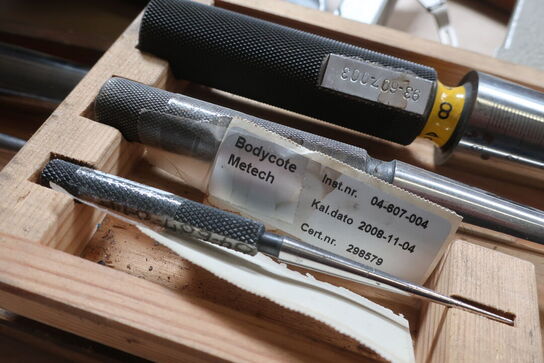 Div. mikrometerure, tykkelsesmålere m.v.