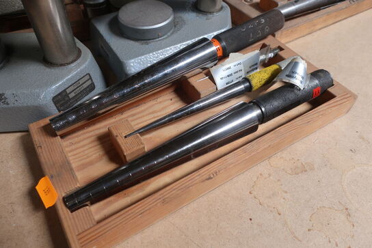 Div. mikrometerure, tykkelsesmålere m.v.