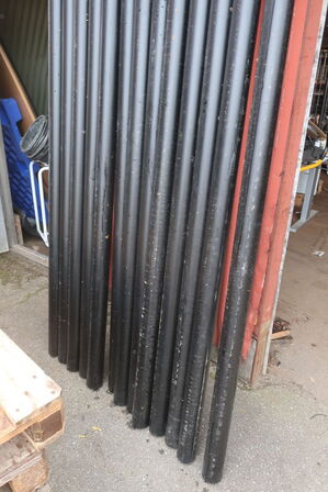 13 stk. nedløbsrør til jern 