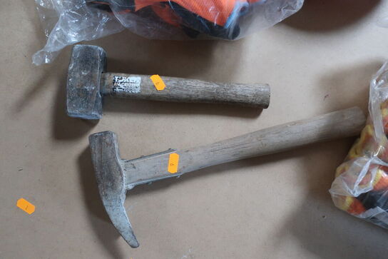 Rørskærer, hamre & handsker