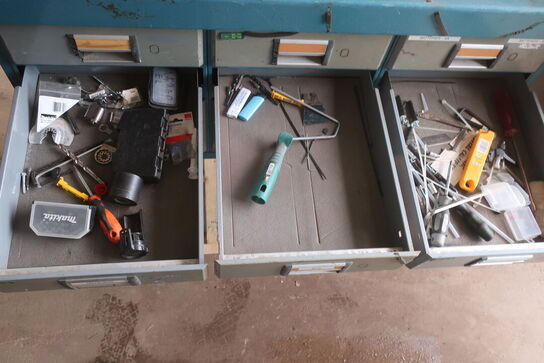 Indretning til varebil inkl. indhold