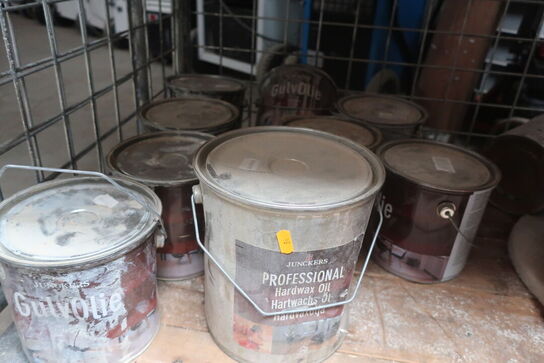 Ass. kemi til gulvbehandling - Se billeder!