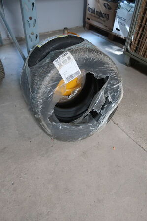 2 stk. vinterdæk URATURN Mozzo Winther 185/65-15 88T