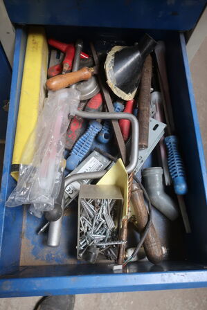 Arbejdsbord BLIKA inkl. indhold