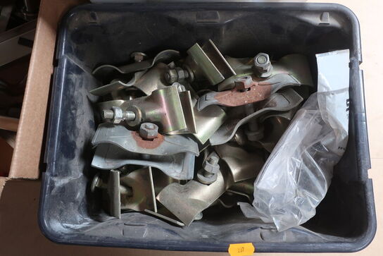 Div. dørtilbehør, beslag m.v.