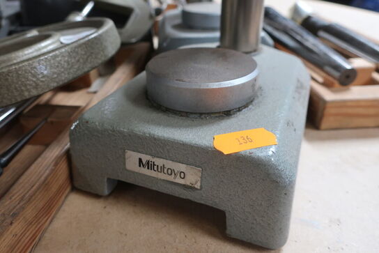 Div. mikrometerure, tykkelsesmålere m.v.