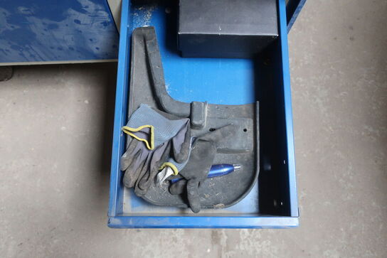 Arbejdsbord BLIKA inkl. indhold