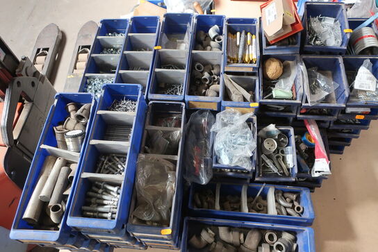 Div. bolte, møtrikker, fittings m.v. (se billeder)