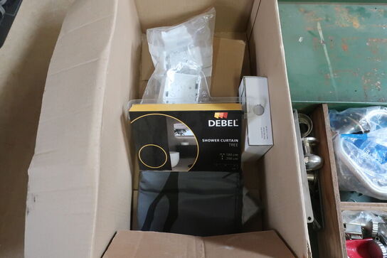 Div. dørtilbehør, værktøj m.v.