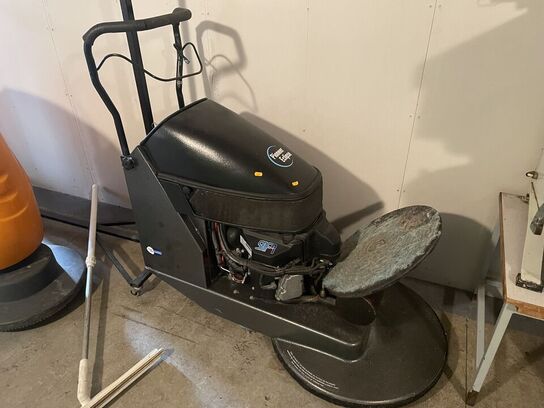 Gulvpoleringsmaskine PIONEER ECLIPSE 440B