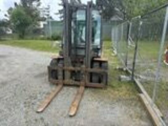 Dieseltruck TOYOTA 42-7FD53