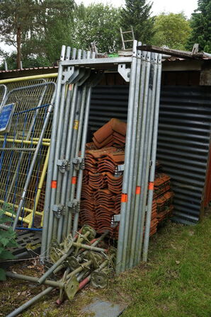 Stort parti byggehegn