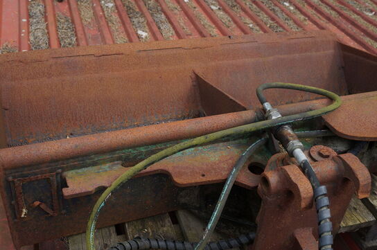 2 stk. entreprenørskovle