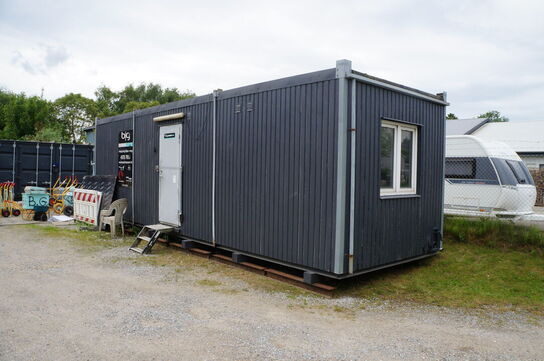 Skurvogn med kontorinventar