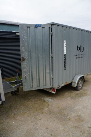 Trailer VARIANT VA 750 MC