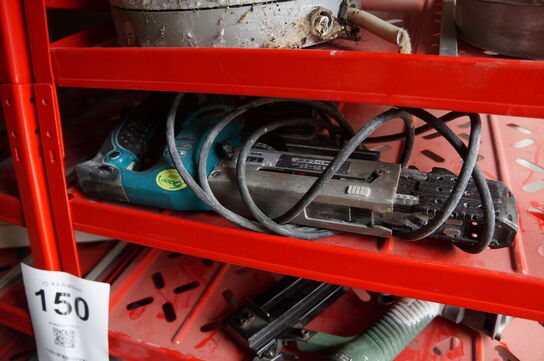 Sortimentsreol med indhold