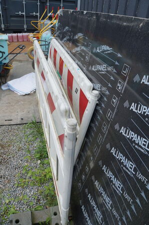 2 stk. afskærmninger