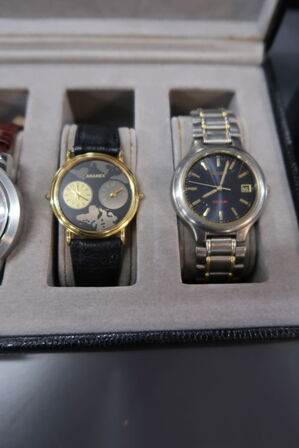 12 stk. Armbåndsure SEIKO, CITIZEN, SKAGEN m.fl. (Momsfri)