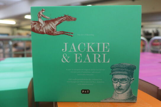 40 ks. ass. PAPER & TEA te (fra 100-210g pr. kasse)