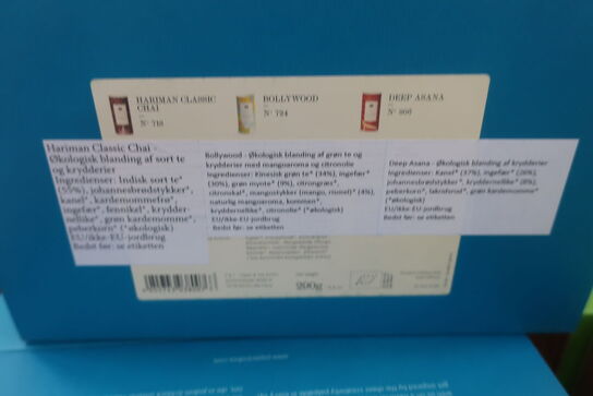 32 ks. ass. PAPER & TEA te (fra 200-290g pr. kasse)