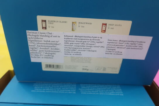 32 ks. ass. PAPER & TEA te (fra 200-280g pr. kasse)