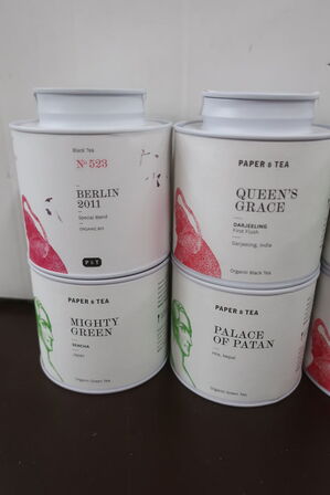 8 dåser á 80g - 8 varianter