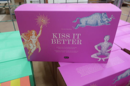 40 ks. ass. PAPER & TEA te (fra 100-210g pr. kasse)