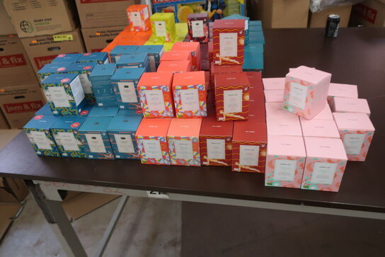 9 varianter te - 15 ks. af hver smag (135 ks. i alt)