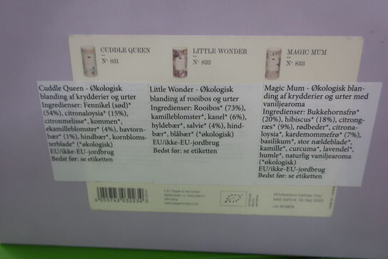 32 ks. ass. PAPER & TEA te (fra 210-290g pr. kasse)