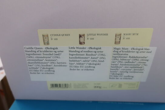 32 ks. ass. PAPER & TEA te (fra 200-290g pr. kasse)