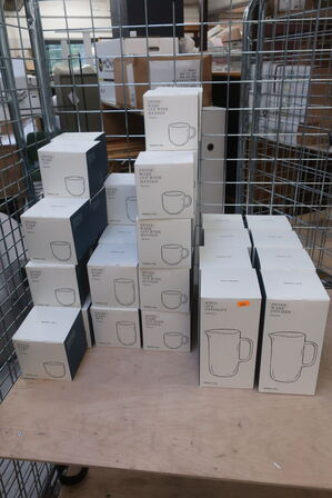 33 stk. PAPER & TEA Stentøjskopper + 8 stk. stentøjskander