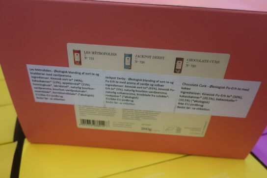 40 ks. ass. PAPER & TEA te (fra 100-280g pr. kasse)