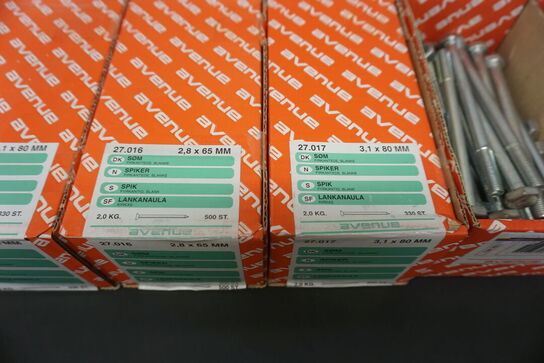 Diverse bolte skruer m.v.