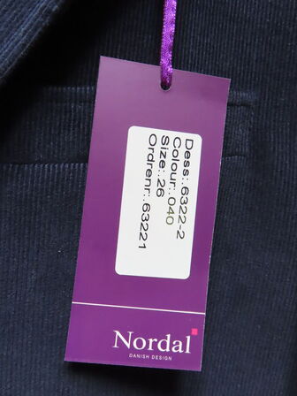 Blazer - NORDAL - str. 26